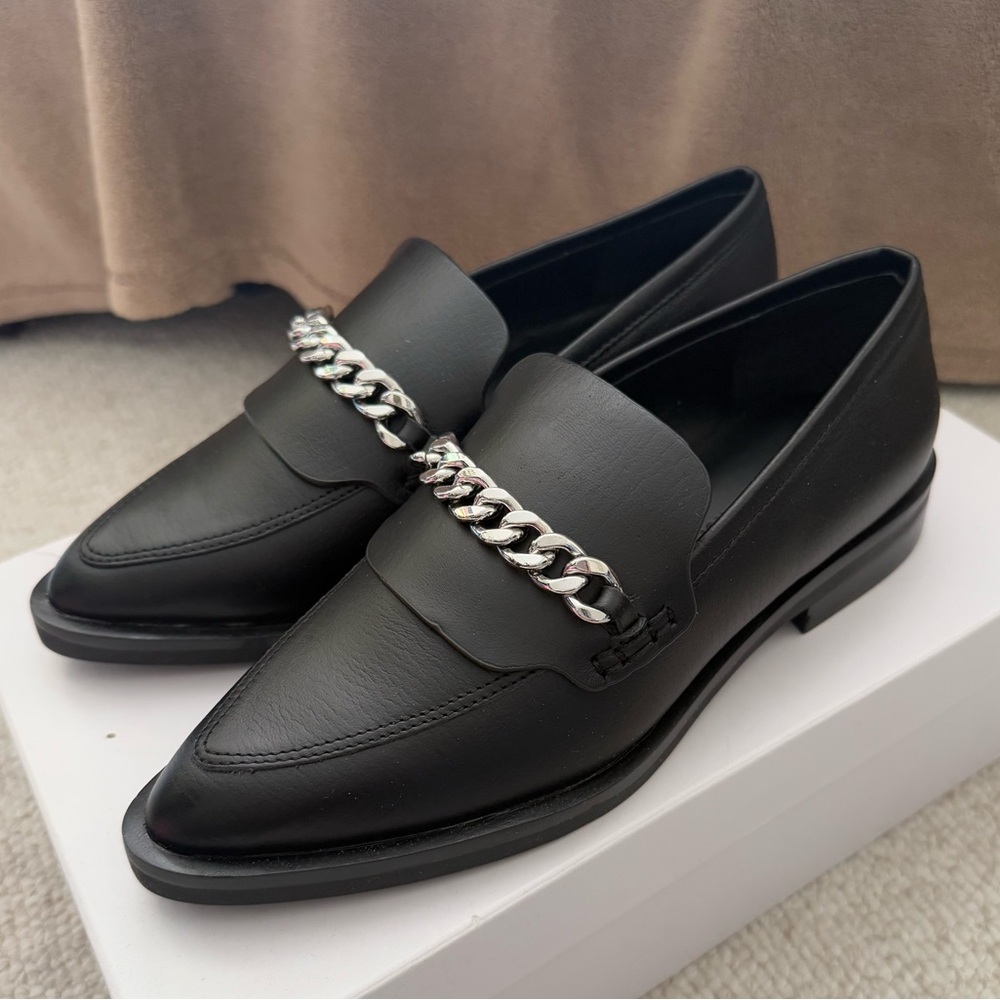 NWT Rebecca Minkoff Pacey Leather Loafer with Chain